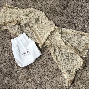 💕💕Coach sheer scarf 💕💕